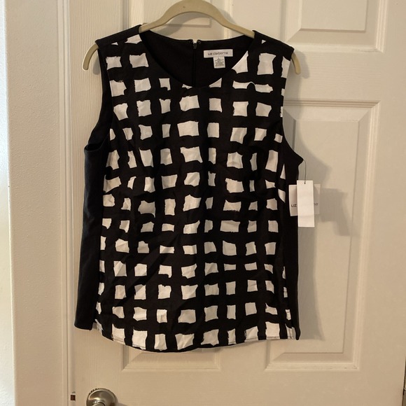Liz Claiborne Tops - Liz‎ Claiborne Black And White Top Size L Sleeveless Zipper Back